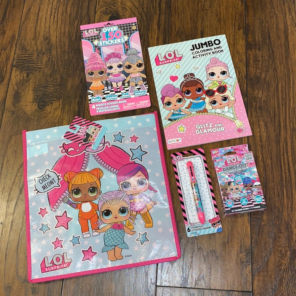 L.O.L  Surprise Trading Card/Activity Bundle